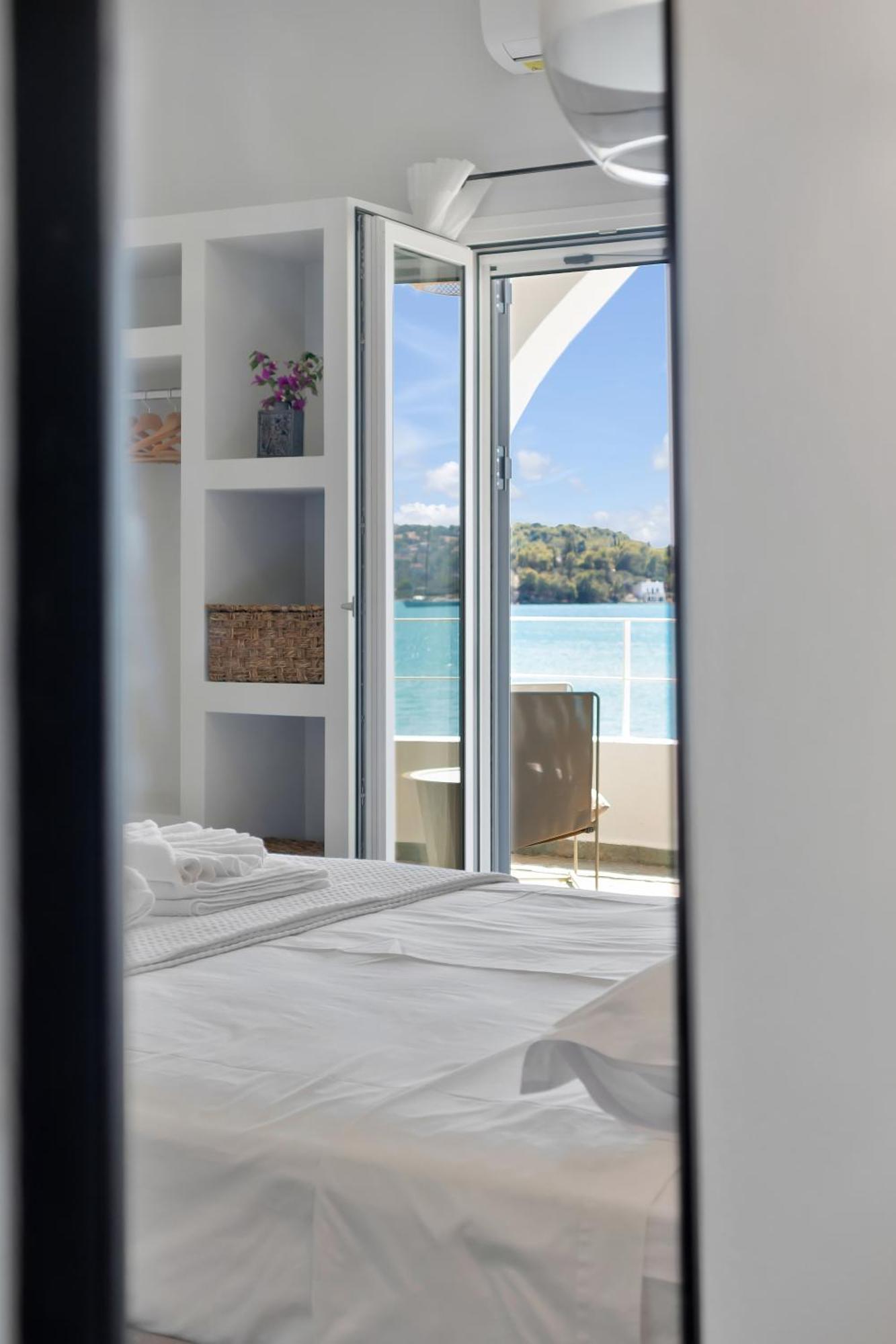 Kavouraki Apartment & Studio Porto Heli Extérieur photo