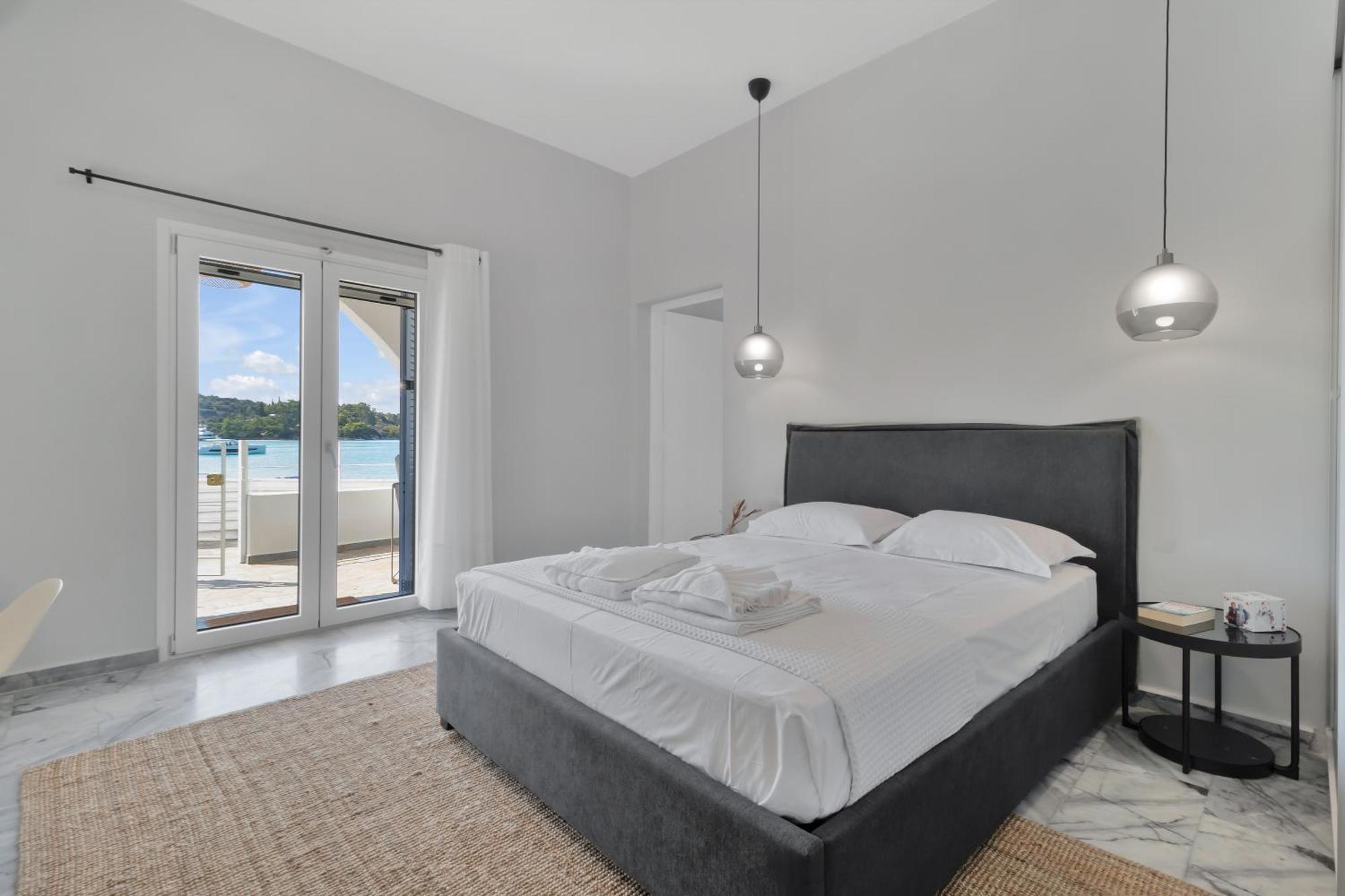Kavouraki Apartment & Studio Porto Heli Extérieur photo