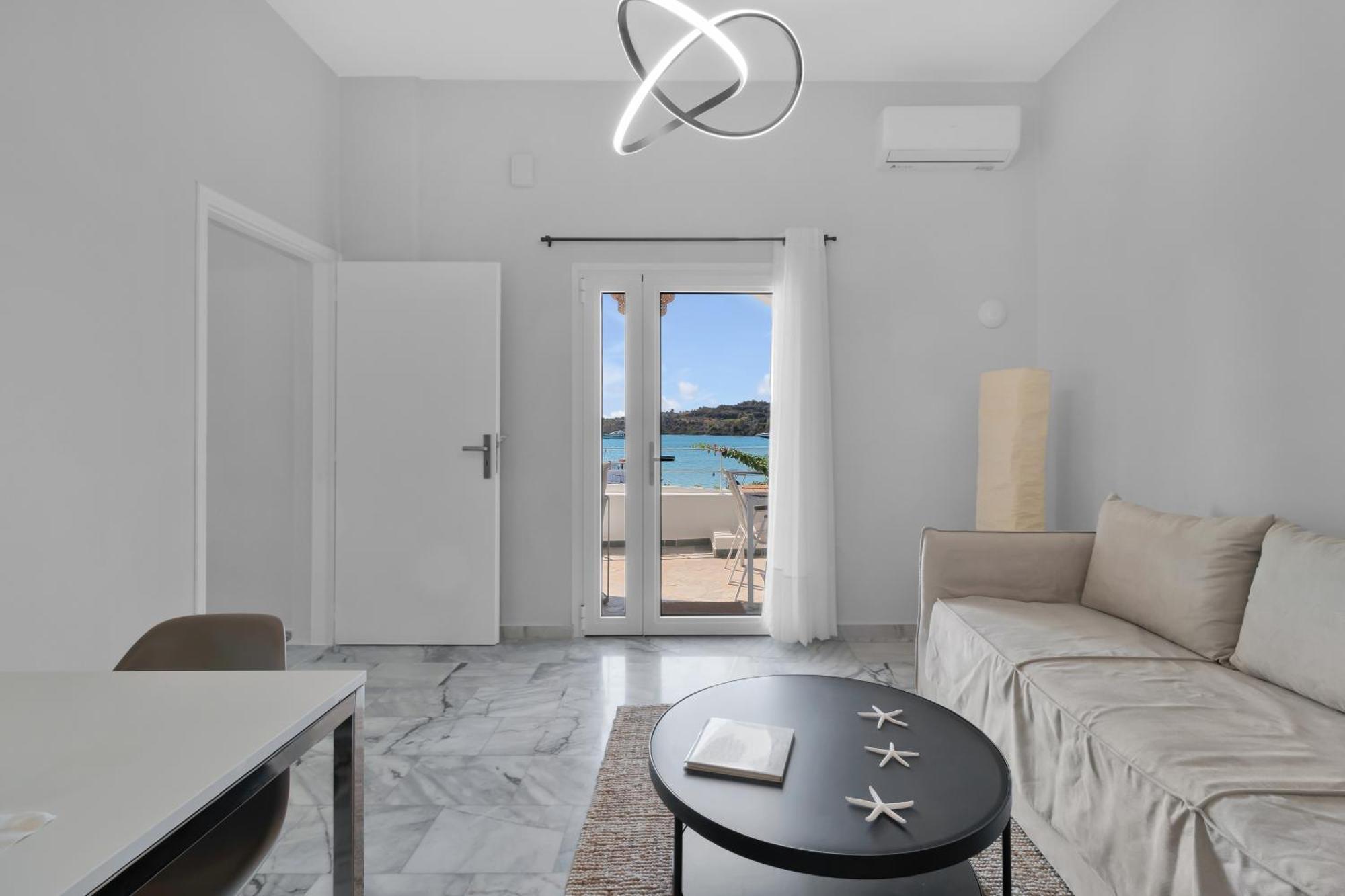 Kavouraki Apartment & Studio Porto Heli Extérieur photo